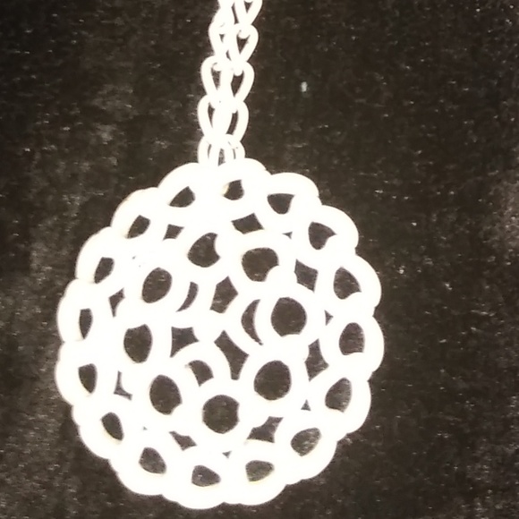 Vintage Monet Jewelry - Picture 2 of 3